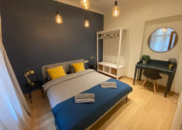 Cosy 2 Bedroom In Center