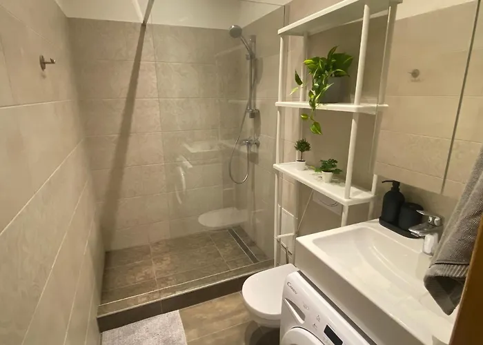 Cosy 2 Bedroom In Center Riga